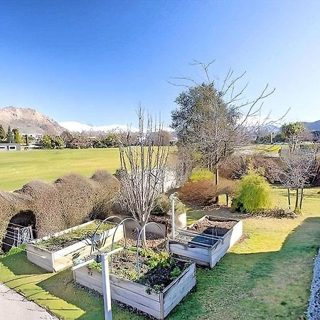 Wanaka Holiday Home Bagian luar foto