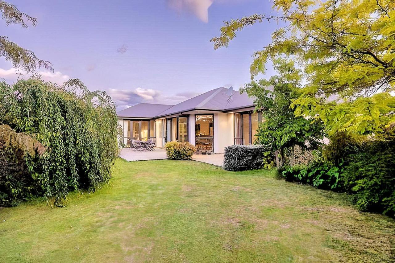 Wanaka Holiday Home Bagian luar foto